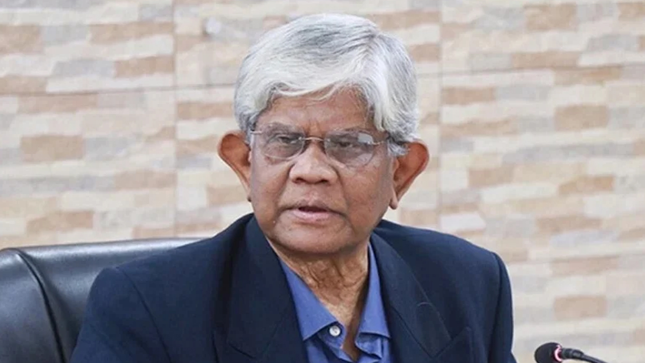 দেশের অর্থনীতি স্বস্তিতে আছে: অর্থ উপদেষ্টা